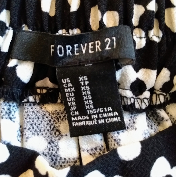 Forever 21 Floral Print Skater Skirt - Picture 6 of 6